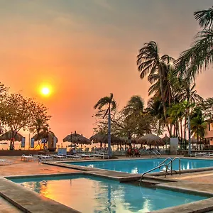 **** Hotel Estelar Santamar & Centro De Convenciones Colombia